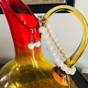 Elegant Pearl Jewelry Set